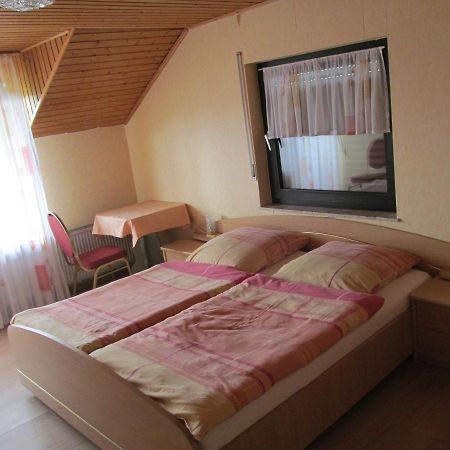 Pension Simon Hotel Reil Kültér fotó
